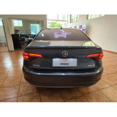 VOLKSWAGEN Jetta 1.4 4P 250 TSI TURBO CONFORTLINE AUTOMÁTICO