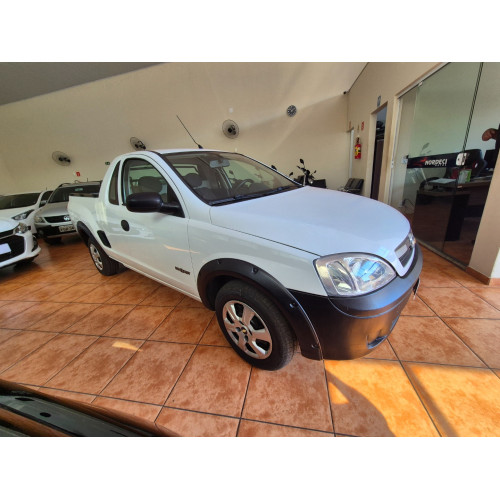 CHEVROLET Montana 1.4 FLEX CONQUEST