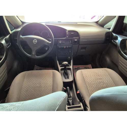 CHEVROLET Zafira 2.0 4P FLEX EXPRESSION 7 LUGARES AUTOMÁTICO