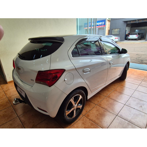 CHEVROLET Onix Hatch 1.4 4P FLEX LTZ AUTOMÁTICO