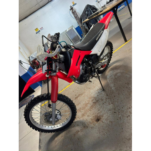 HONDA CRF 230 F