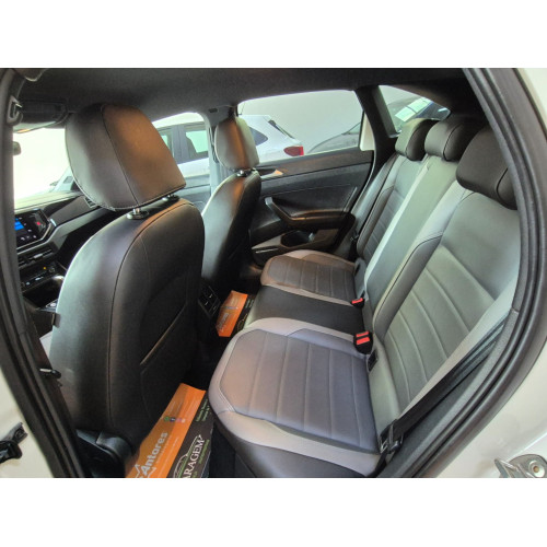 VOLKSWAGEN Nivus 1.0 4P FLEX 200 TSI HIGHLINE TURBO AUTOMÁTICO