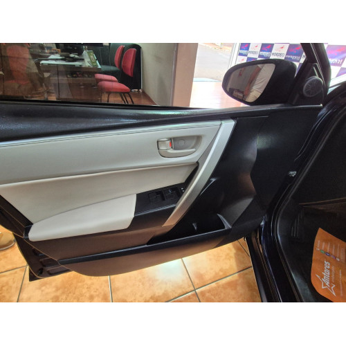 TOYOTA Corolla 1.8 16V 4P GLI FLEX AUTOMÁTICO