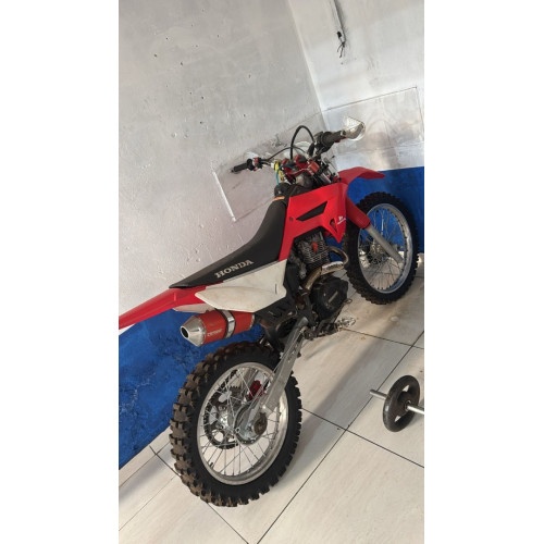 HONDA CRF 230 F