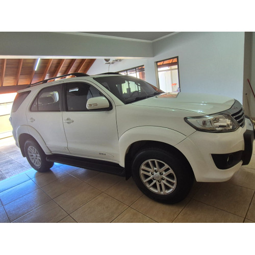 TOYOTA Hilux SW4 2.7 16V 4P SR FLEX AUTOMÁTICO