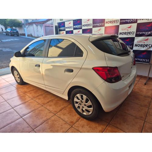 CHEVROLET Onix Hatch 1.0 4P FLEX JOY