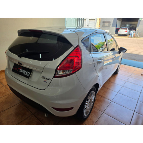 FORD Fiesta Hatch 1.5 16V 4P S FLEX
