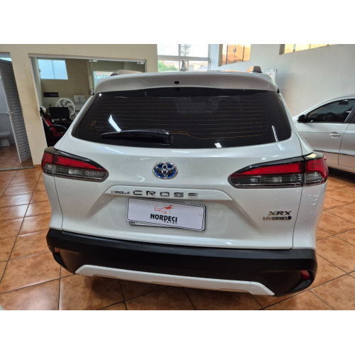 TOYOTA Corolla Cross 1.8 16V 4P FLEX VVT-I HYBRID XRX AUTOMÁTICO CVT