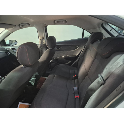 CHEVROLET Onix Hatch 1.4 4P FLEX LTZ AUTOMÁTICO