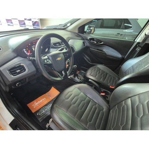CHEVROLET Onix Hatch 1.4 4P FLEX LTZ AUTOMÁTICO