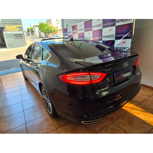 FORD Fusion 2.0 4P 16V ECOBOOST TURBO TITANIUM FWD AUTOMÁTICO