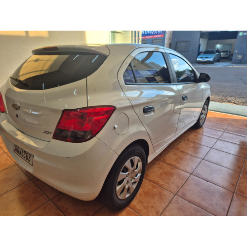 CHEVROLET Onix Hatch 1.0 4P FLEX JOY