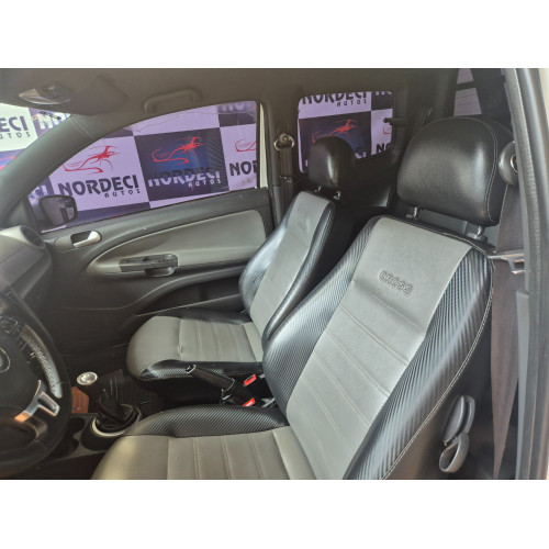 VOLKSWAGEN Saveiro 1.6 G6 CABINE DUPLA CROSS FLEX