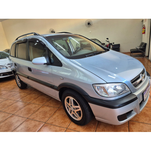 CHEVROLET Zafira 2.0 4P FLEX EXPRESSION 7 LUGARES AUTOMÁTICO