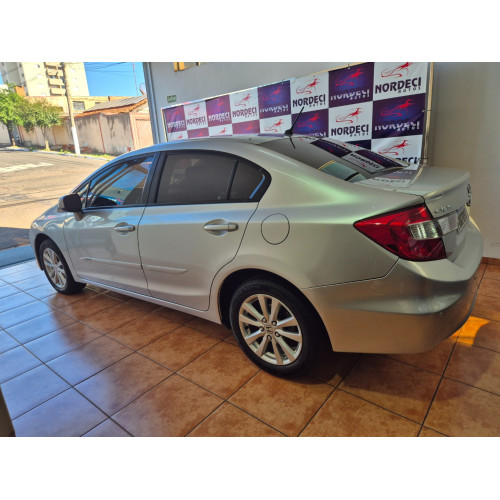 HONDA Civic 1.8 16V 4P FLEX LXL SE AUTOMÁTICO