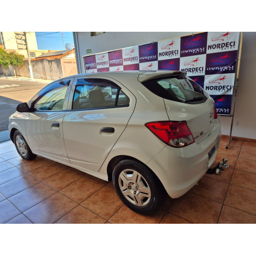 CHEVROLET Onix Hatch 1.0 4P FLEX JOY