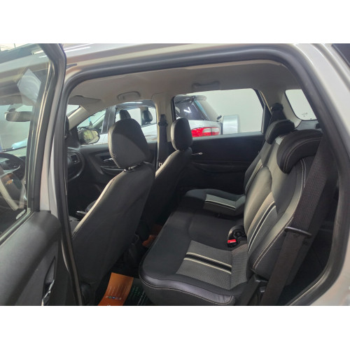 CHEVROLET Spin 1.8 4P FLEX ACTIVE5 AUTOMÁTICO