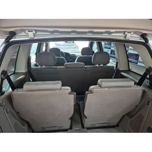 CHEVROLET Zafira 2.0 4P FLEX EXPRESSION 7 LUGARES AUTOMÁTICO