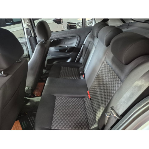 VOLKSWAGEN Gol 1.6 4P FLEX MSI CONFORTLINE