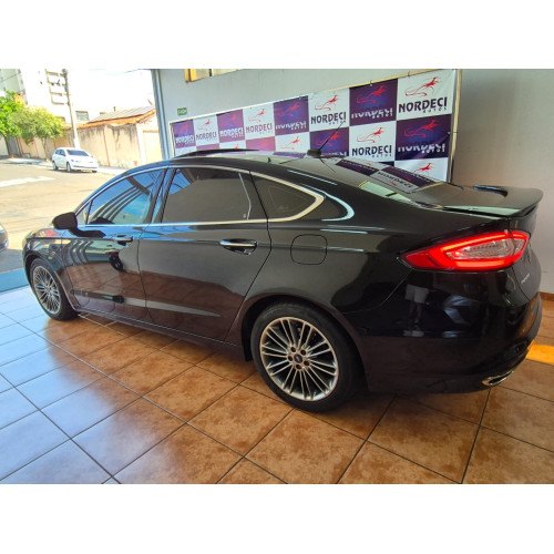 FORD Fusion 2.0 4P 16V ECOBOOST TURBO TITANIUM FWD AUTOMÁTICO