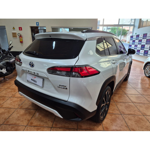 TOYOTA Corolla Cross 1.8 16V 4P FLEX VVT-I HYBRID XRX AUTOMÁTICO CVT