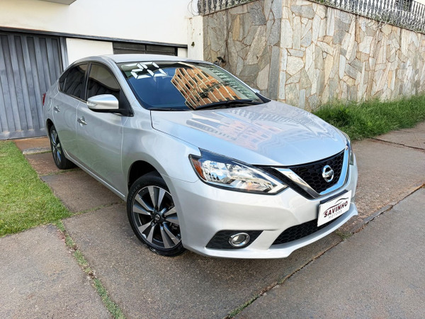Sentra 2.0 SV 16V FLEXSTART 4P AUTOMÁTICO