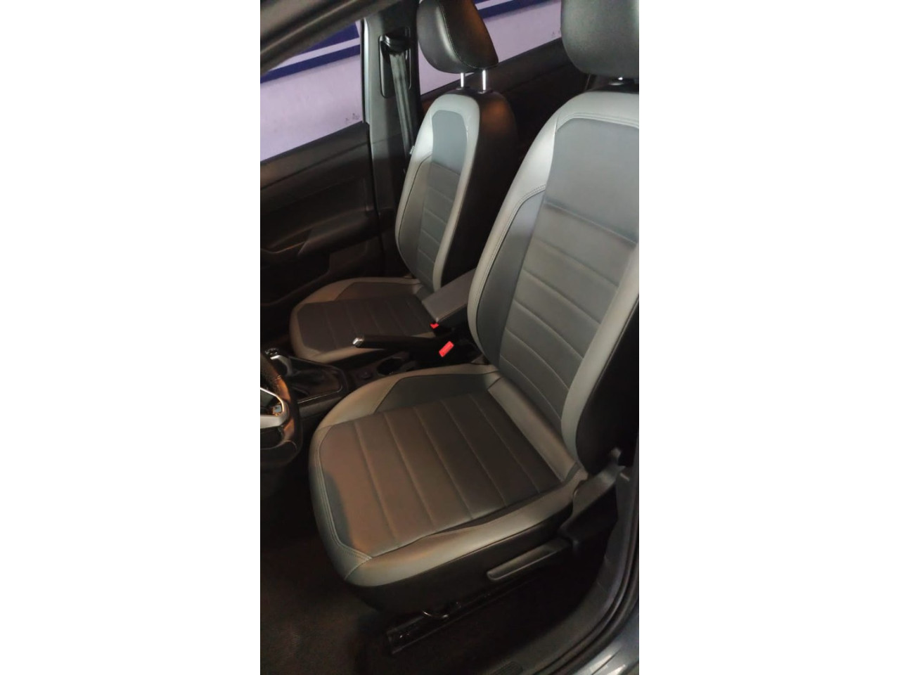 VOLKSWAGEN Nivus 1.0 4P FLEX 200 TSI HIGHLINE TURBO AUTOMÁTICO