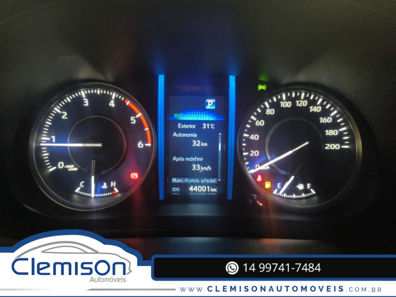 TOYOTA Hilux SW4 2.8 4P SRX 4X4 7 LUGARES TURBO DIESEL AUTOMÁTICO