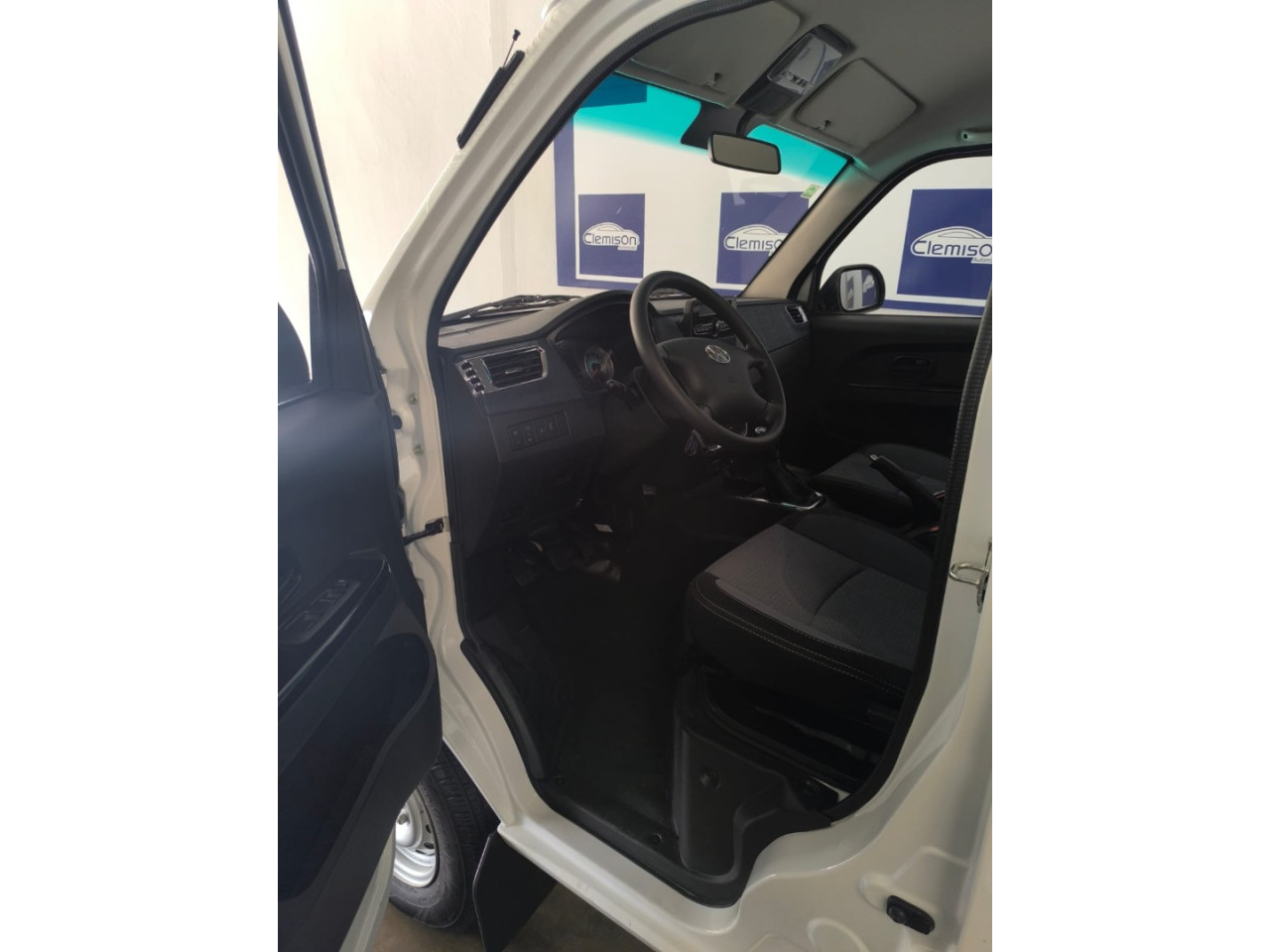 SHINERAY Tlux 1.6 16V CABINE SIMPLES