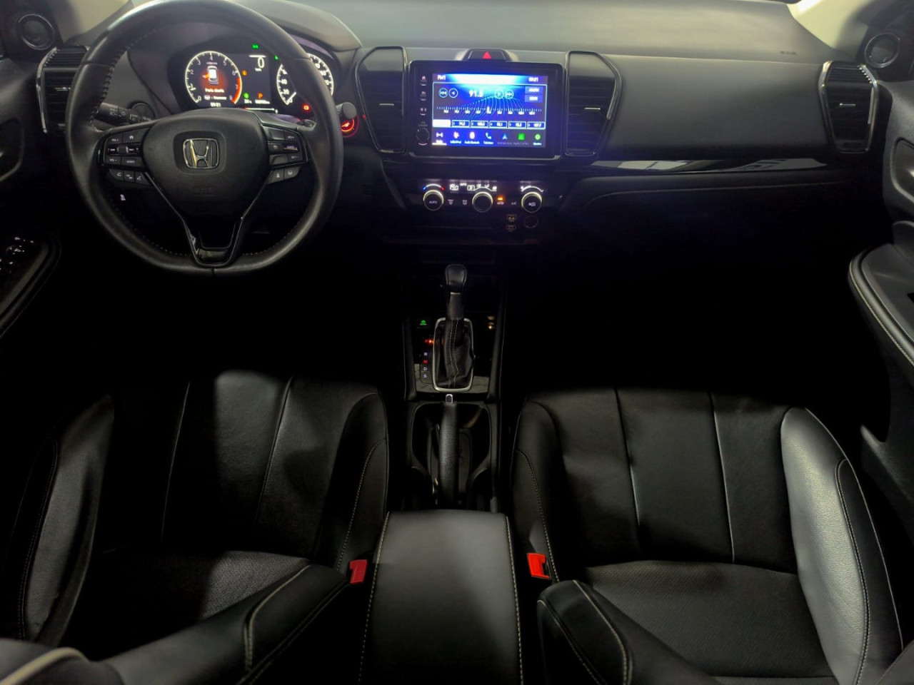 HONDA City Hatch 1.5 16V 4P FLEX TOURING AUTOMÁTICO CVT