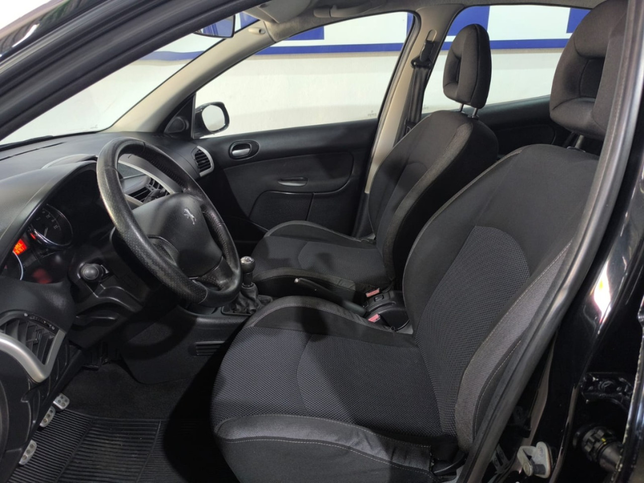 PEUGEOT 207 Hatch 1.6 4P XS FLEX