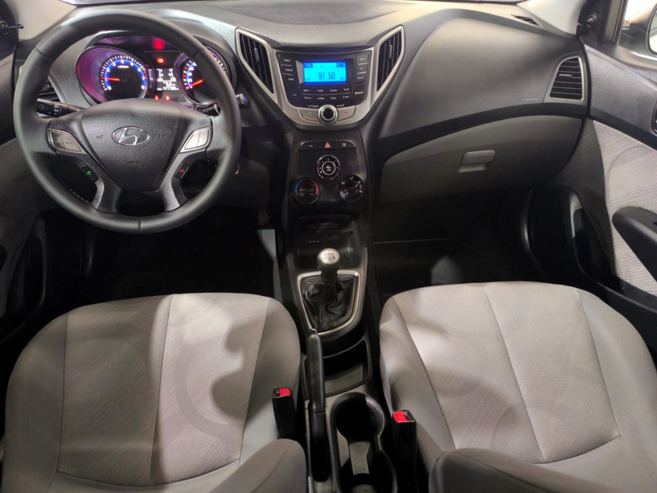 HYUNDAI HB 20 Sedan 1.0 12V 4P FLEX COMFORT PLUS