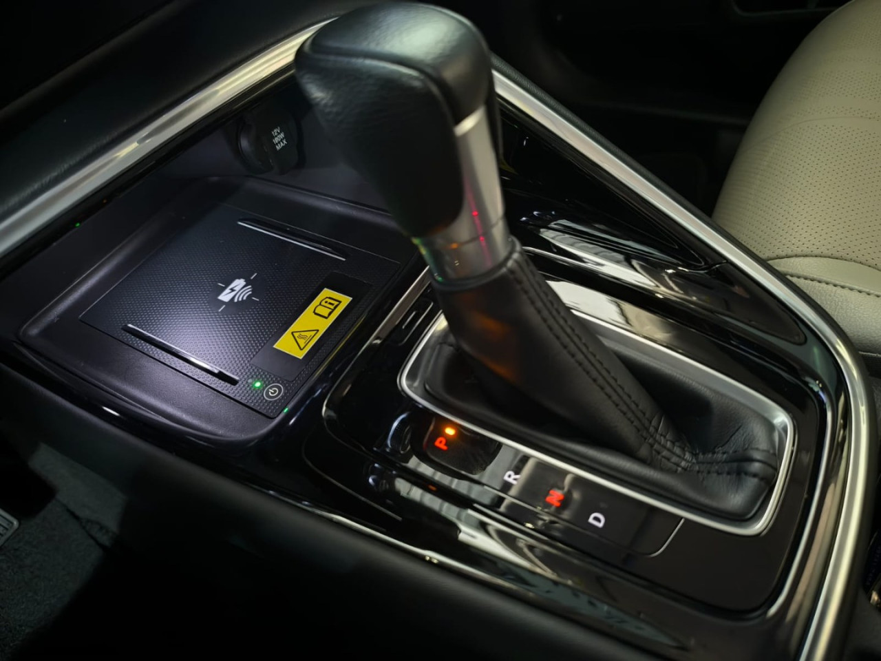HONDA HR-V 1.5 16V 4P FLEX TOURING TURBO AUTOMÁTICO CVT