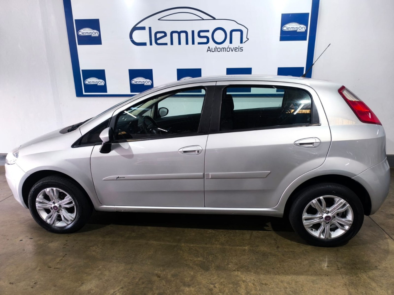 FIAT Punto 1.4 4P ELX FLEX