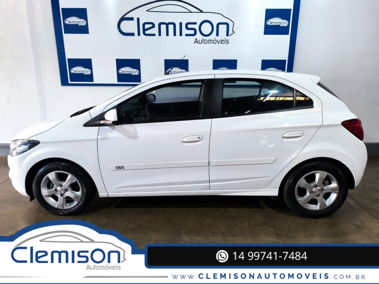 CHEVROLET Onix Hatch 1.4 4P FLEX LT AUTOMÁTICO