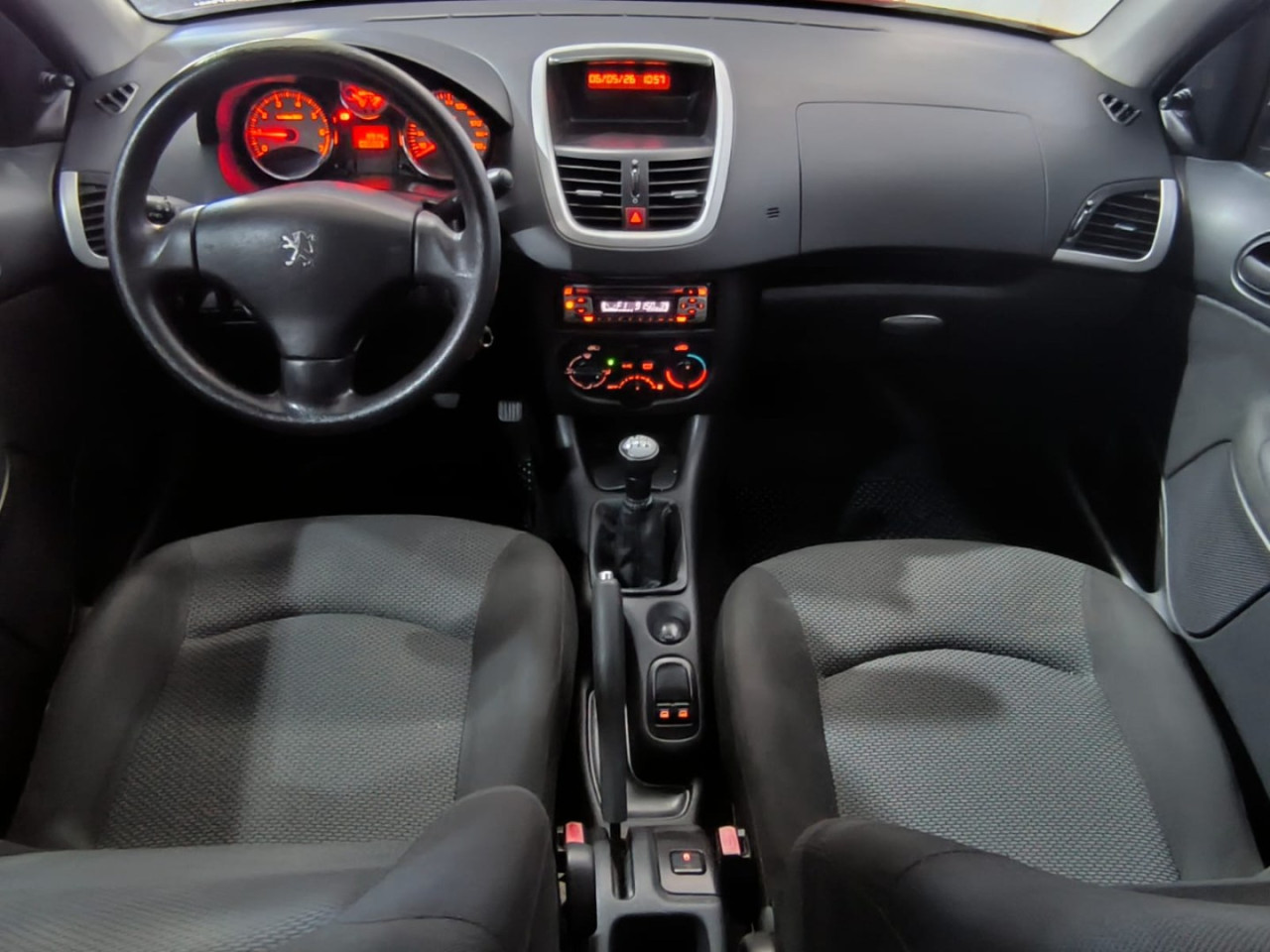 PEUGEOT 207 Hatch 1.4 4P XR FLEX