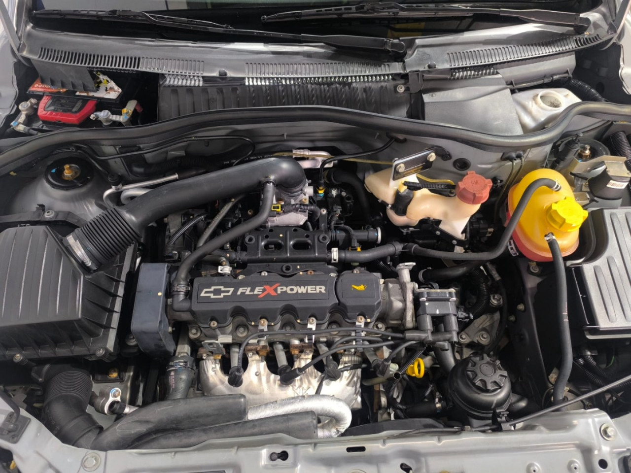 CHEVROLET Corsa Hatch 1.0 4P MAXX