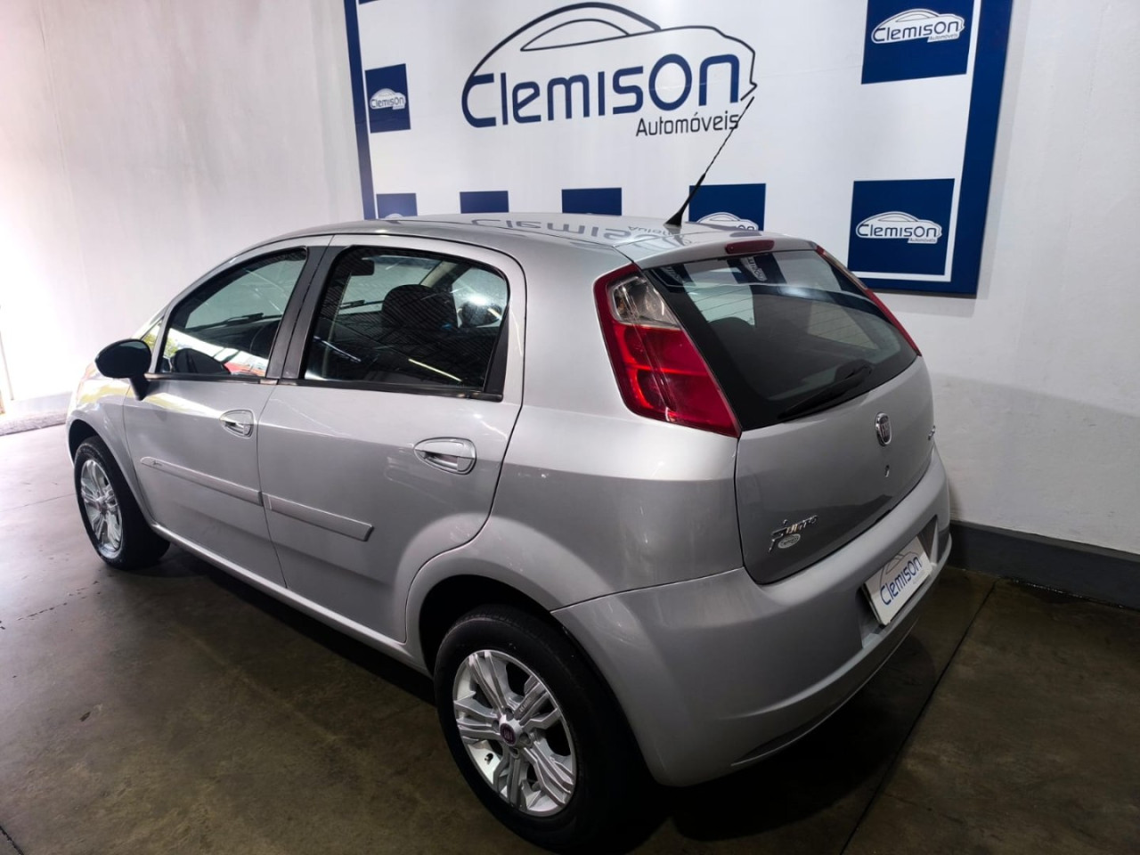FIAT Punto 1.4 4P ELX FLEX