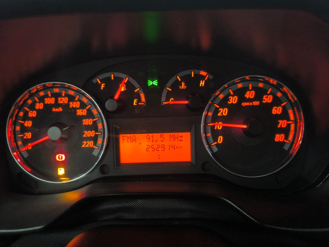FIAT Punto 1.4 4P ELX FLEX
