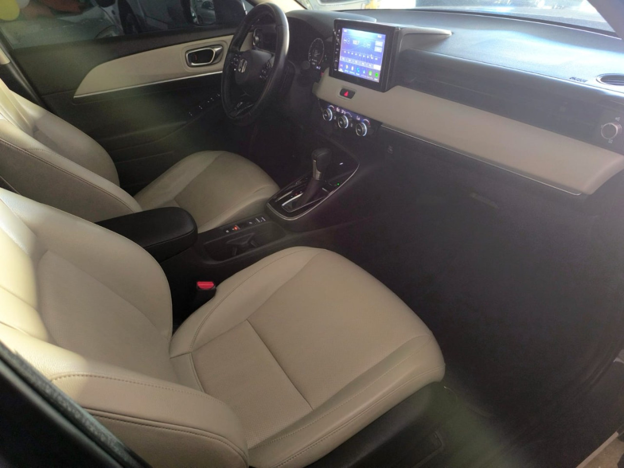HONDA HR-V 1.5 16V 4P FLEX TOURING TURBO AUTOMÁTICO CVT