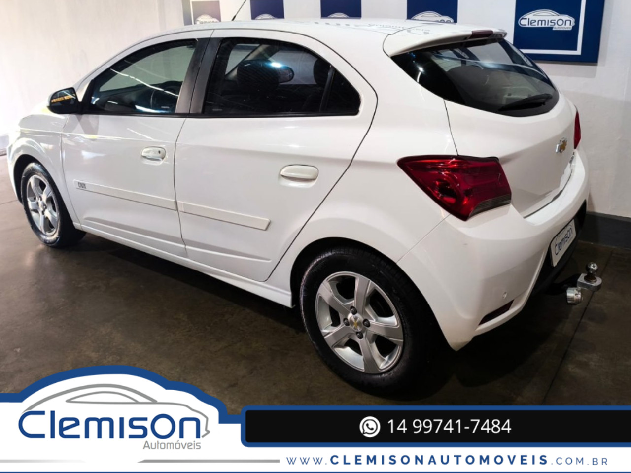 CHEVROLET Onix Hatch 1.4 4P FLEX LT AUTOMÁTICO