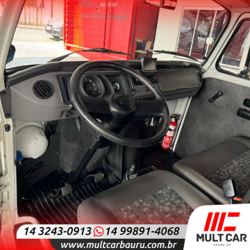 Kombi 1.4 FLEX STD LOTAÇÃO 12 LUGARES