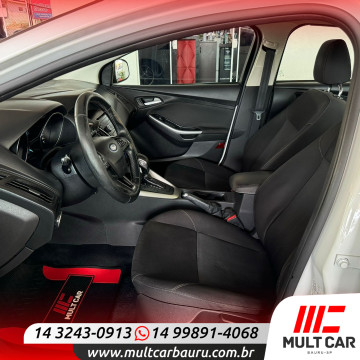 Focus Sedan 2.0 16V 4P SE POWERSHIFT FLEX