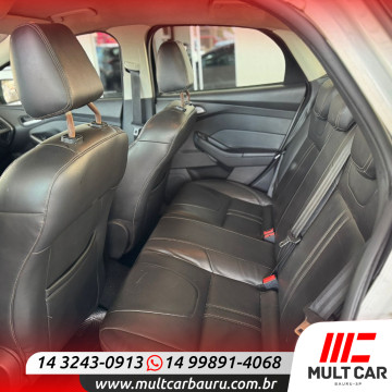 Focus Sedan 2.0 16V 4P SE POWERSHIFT FLEX