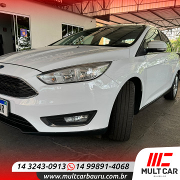 Focus Sedan 2.0 16V 4P SE POWERSHIFT FLEX