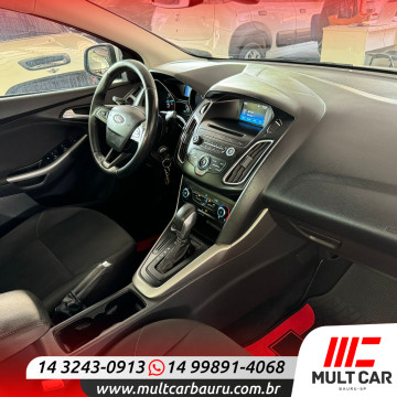 Focus Sedan 2.0 16V 4P SE POWERSHIFT FLEX