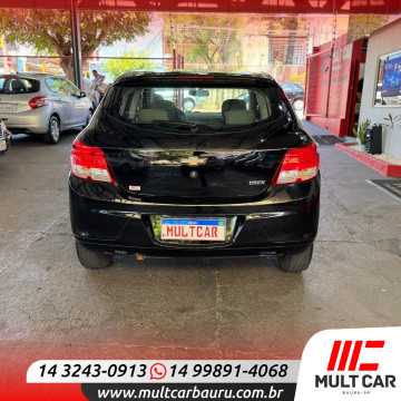 CHEVROLET Onix Hatch 1.0 4P FLEX LS