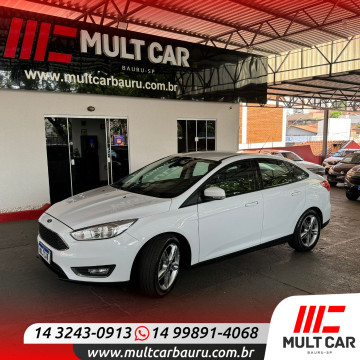 Focus Sedan 2.0 16V 4P SE POWERSHIFT FLEX