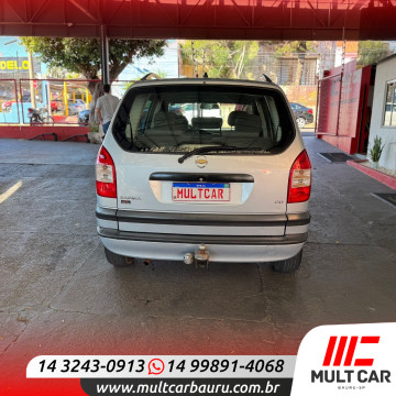 CHEVROLET Zafira 2.0 4P EXPRESSION FLEX AUTOMÁTICO