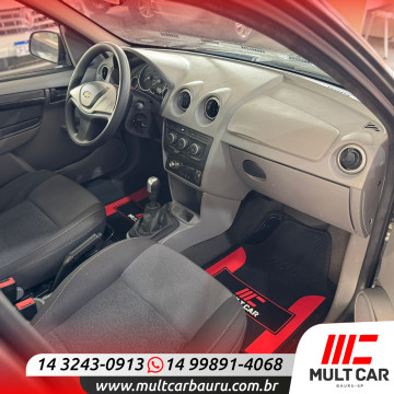 CHEVROLET Prisma 1.4 4P LT FLEX